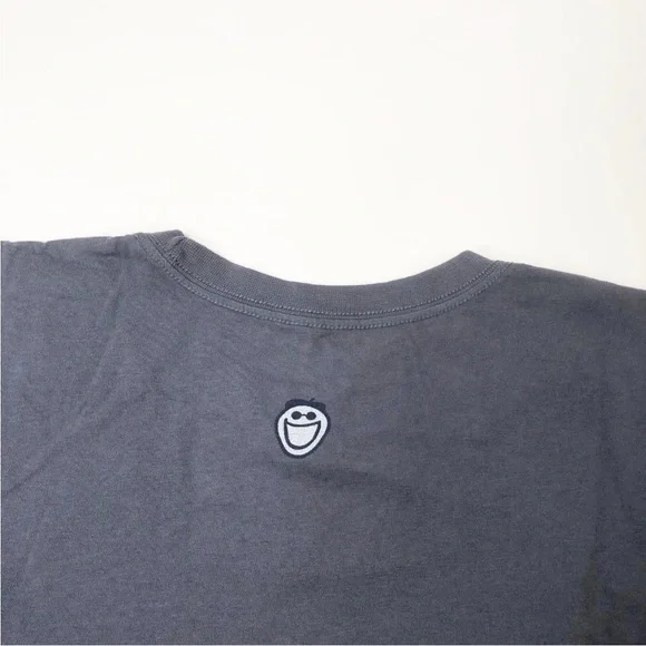 Life Is Good Men’s T Shirt Not All Who Wander Are Lost Camper Traveler Sz Small - Picture 4 of 8